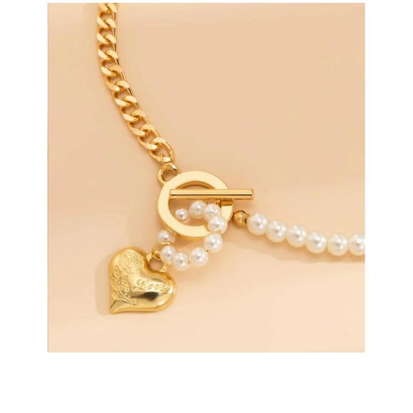 Gold Tone Faux Pearl Beaded & Heart Charm Necklace - Picture 3 of 4